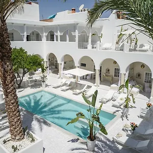 Palais Blanc & Riad